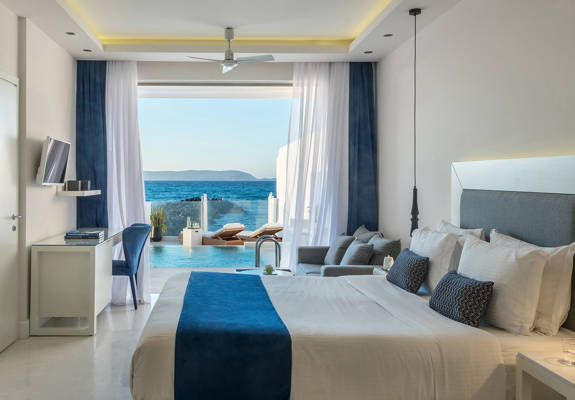 Knossos Beach Villas interior